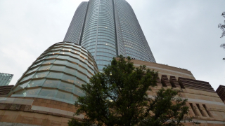 Roppongi-senteret. Hotell og eksklusive butikker